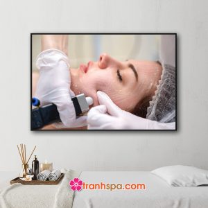 Mẫu tranh spa hình ảnh tẩy mụn thâm và chăm sóc da mặt