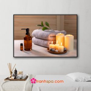 Mẫu tranh spa đẹp hình ảnh tinh dầu, nến thơm, đá cuội và khăn tắm