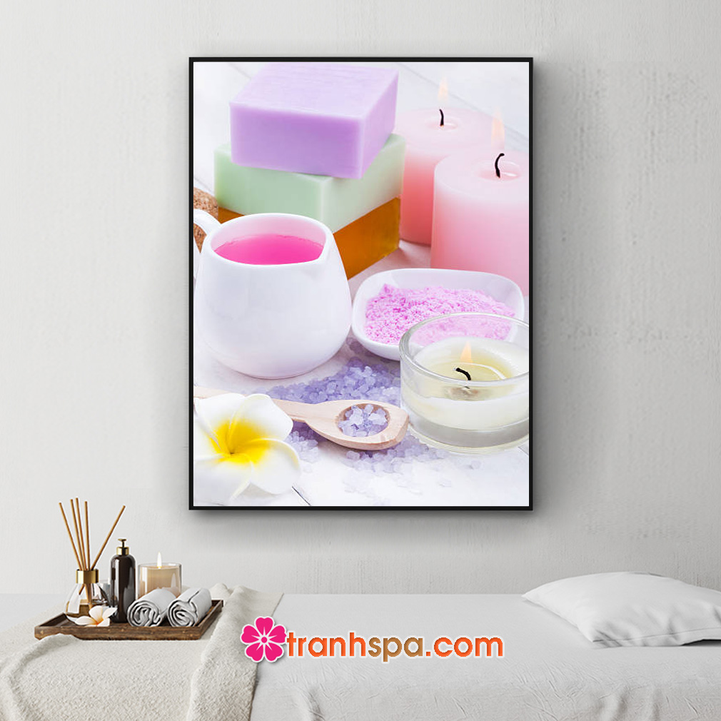 Mẫu tranh spa khổ dọc đẹp hình ảnh các loại soap, nến thơm, tinh dầu, muối tắm và hoa lan với nhiều màu sắc tươi sáng trẻ trung